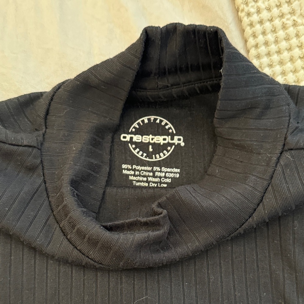 Ribbed high neck tank - Picture 2 of 5
